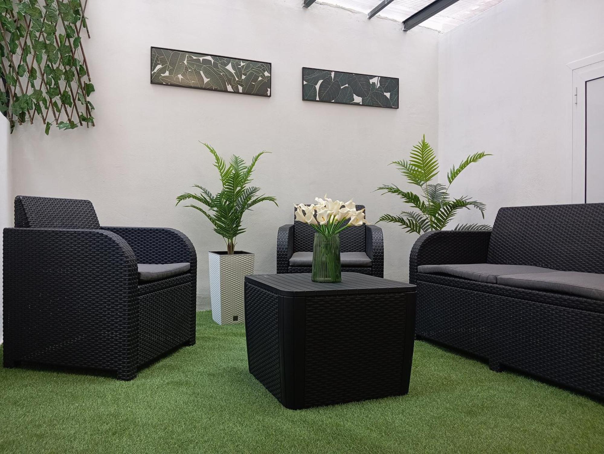 Occa City Center Suite & Apartment Málaga Szoba fotó